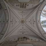 Quest�ultimo � stato sapientamente restaurato nel 2004 dall�architetto Lelio de Nicol�
